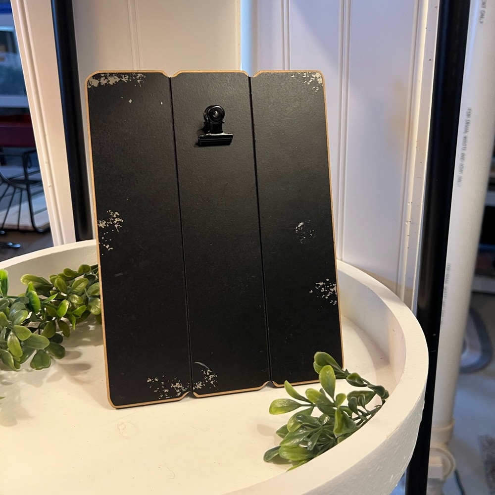 Black Tablet Stand
